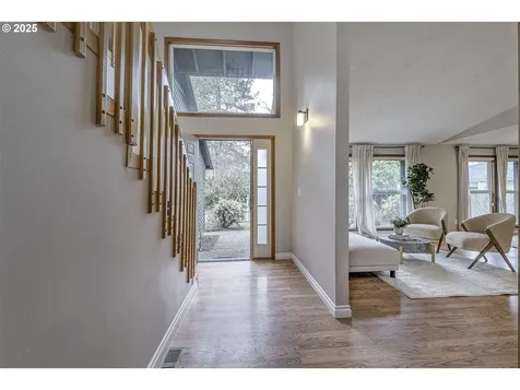 5646 NW Deschutes Drive Portland OR 97229