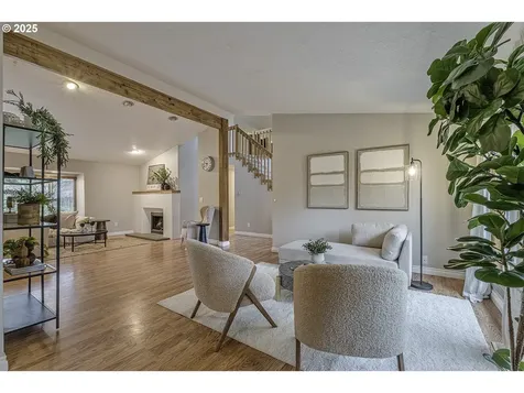 5646 NW Deschutes Drive Portland OR 97229