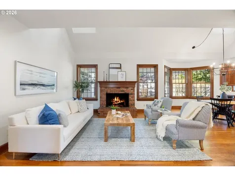 19865 Bellevue Way West Linn OR 97068