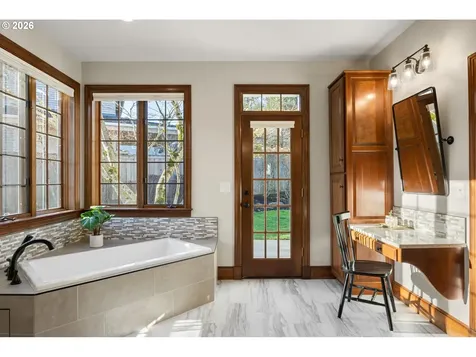 19865 Bellevue Way West Linn OR 97068