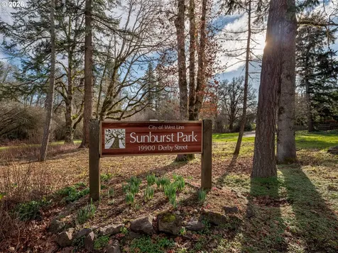 19865 Bellevue Way West Linn OR 97068