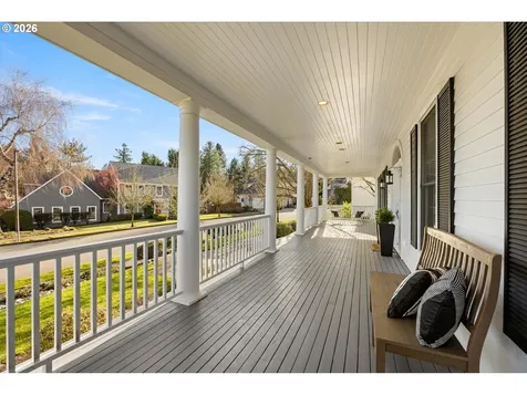 19865 Bellevue Way West Linn OR 97068