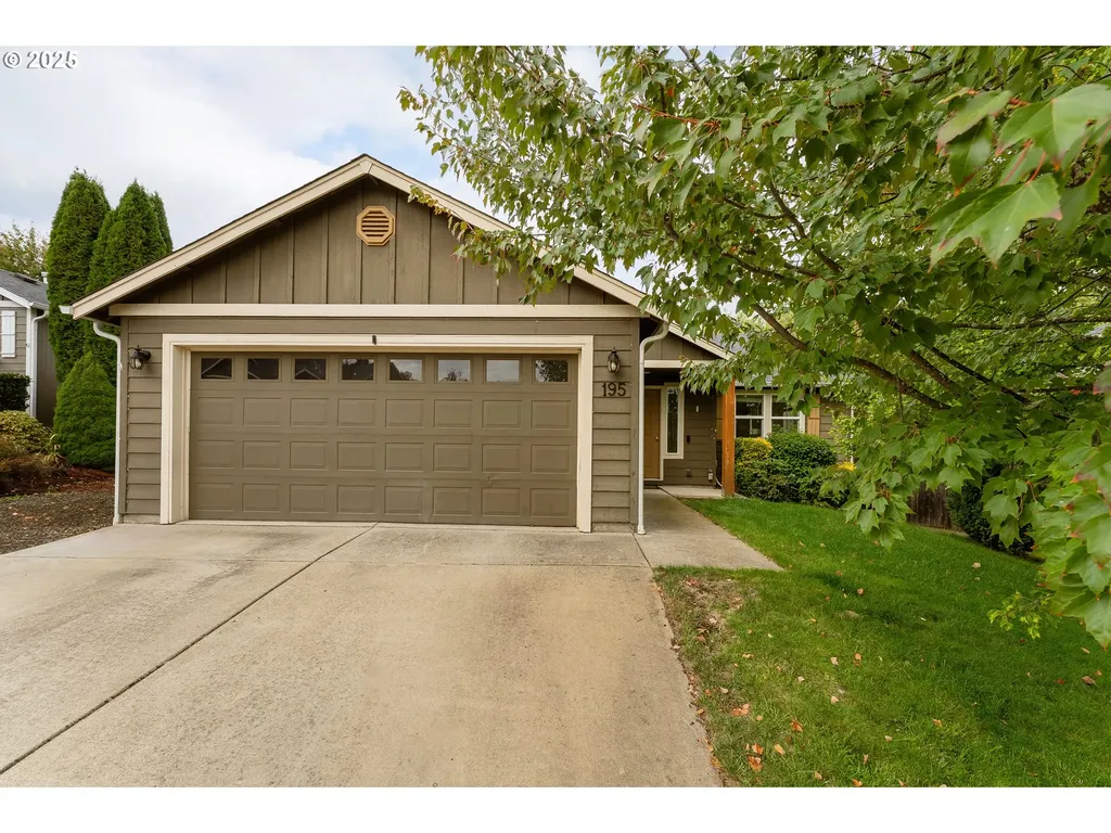 195 Rowan Street Roseburg OR 97471