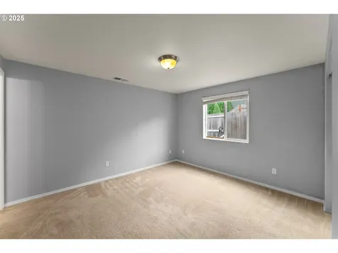 195 Rowan Street Roseburg OR 97471