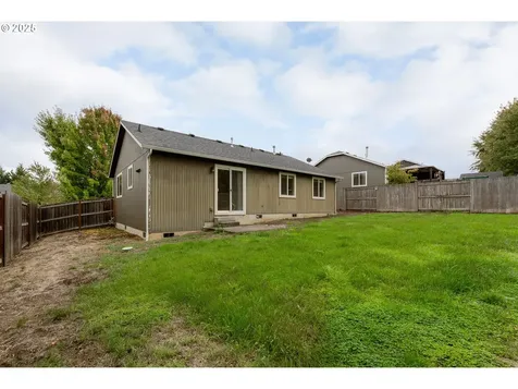 195 Rowan Street Roseburg OR 97471