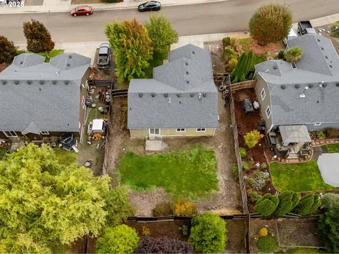 195 Rowan Street Roseburg OR 97471