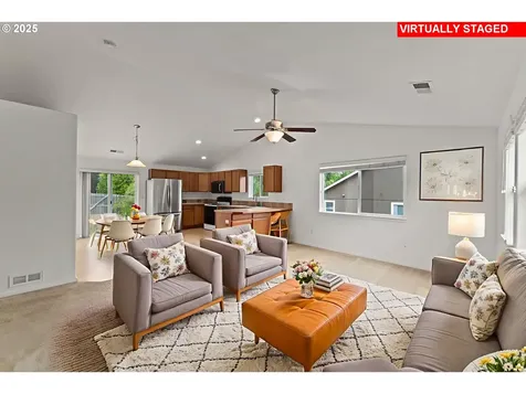 195 Rowan Street Roseburg OR 97471