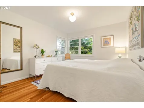5604 NE 32nd Avenue Portland OR 97211