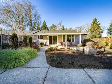 240 NE Dunn Place Mcminnville OR 97128