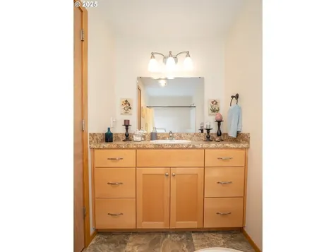 240 NE Dunn Place Mcminnville OR 97128