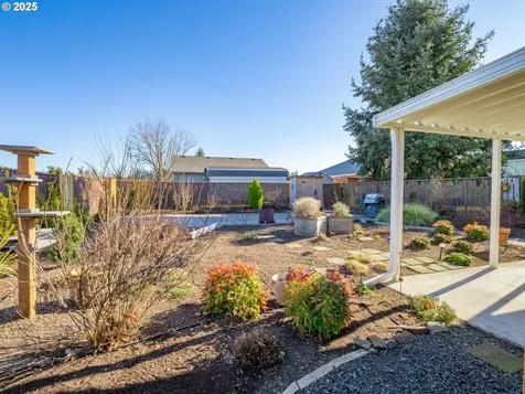 240 NE Dunn Place Mcminnville OR 97128