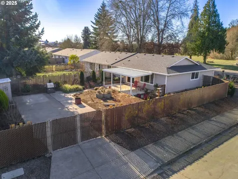 240 NE Dunn Place Mcminnville OR 97128