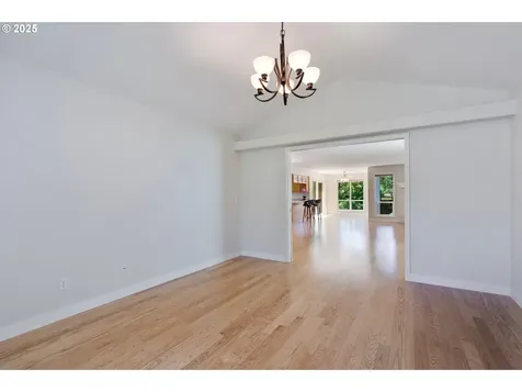 3795 NW Banff Drive Portland OR 97229