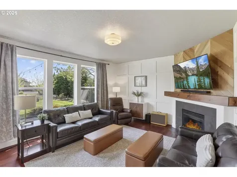 52092 SE 9th Street Scappoose OR 97056