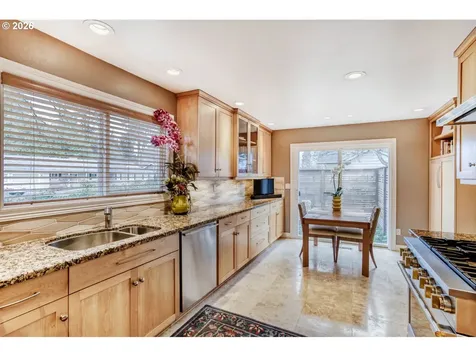 215 Phoenix Way Vancouver WA 98661