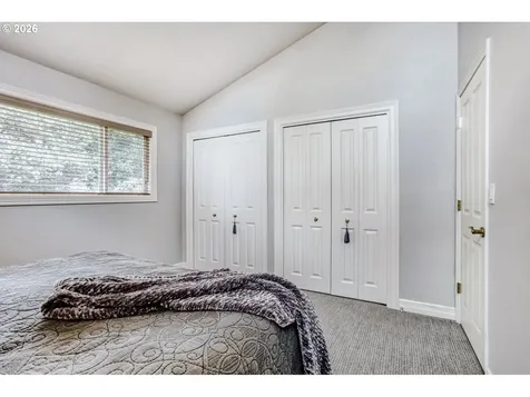 215 Phoenix Way Vancouver WA 98661