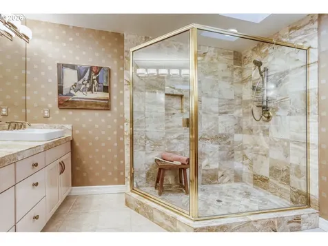 215 Phoenix Way Vancouver WA 98661