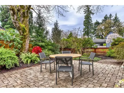 215 Phoenix Way Vancouver WA 98661