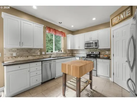 15023 SE Diamond Drive Clackamas OR 97015