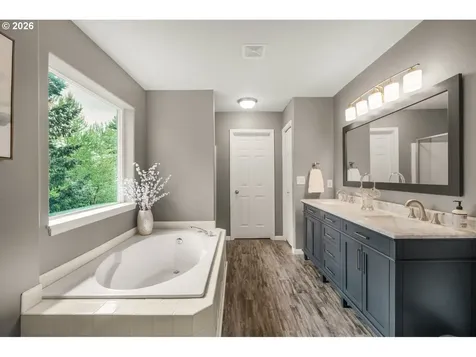 15023 SE Diamond Drive Clackamas OR 97015