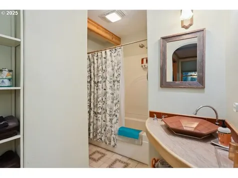4932 Baseline Drive Mt Hood Prkdl OR 97041