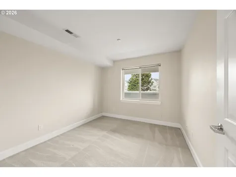520 SE Columbia River Drive Vancouver WA 98661