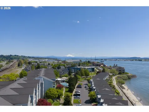 520 SE Columbia River Drive Vancouver WA 98661