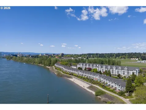 520 SE Columbia River Drive Vancouver WA 98661