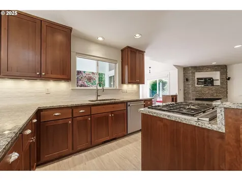 4709 NW 131st Street Vancouver WA 98685
