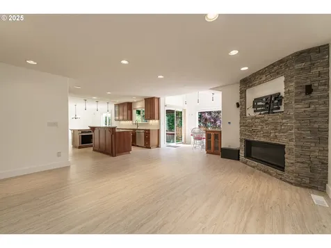 4709 NW 131st Street Vancouver WA 98685