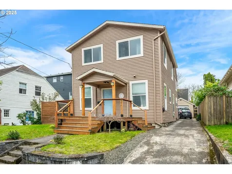 816 N Holland Street Portland OR 97217