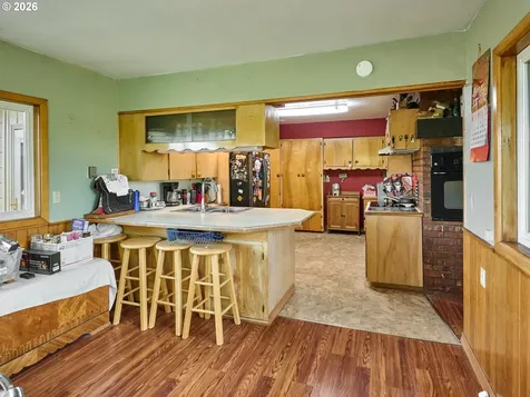 5724 S Anderson Road Aurora OR 97002