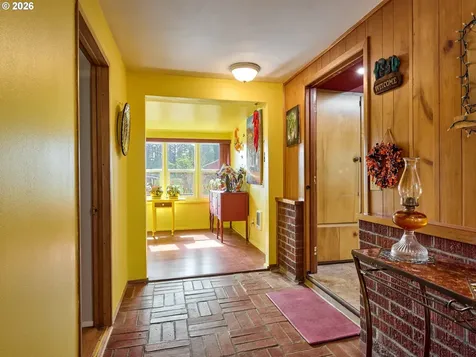 5724 S Anderson Road Aurora OR 97002