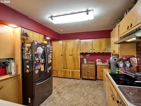 5724 S Anderson Road Aurora OR 97002