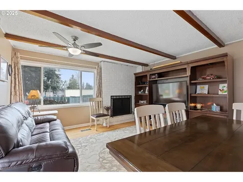 12425 SE Harold Street Portland OR 97236