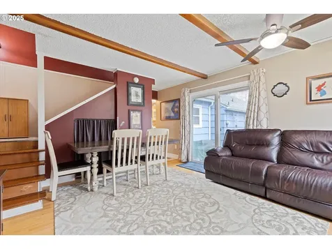 12425 SE Harold Street Portland OR 97236