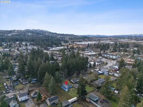 12425 SE Harold Street Portland OR 97236