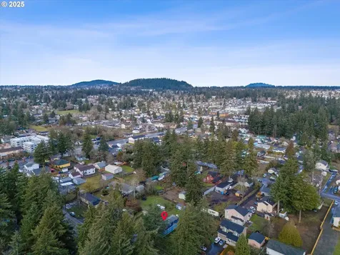 12425 SE Harold Street Portland OR 97236