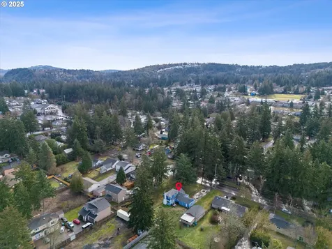12425 SE Harold Street Portland OR 97236