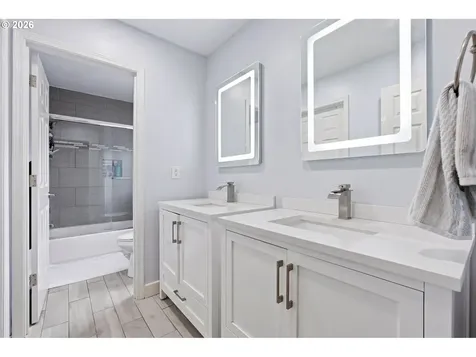 5454 SE Clearbrook Street Hillsboro OR 97123