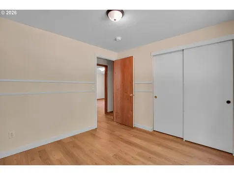 9703 SW 51st Avenue Portland OR 97219