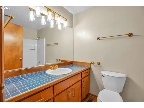 9703 SW 51st Avenue Portland OR 97219