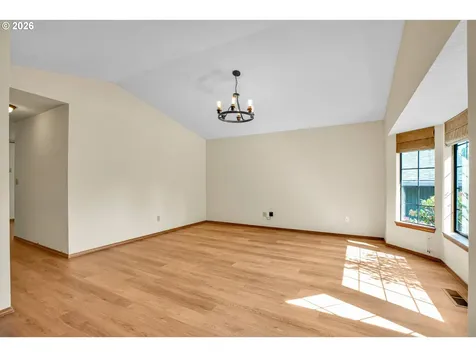 9703 SW 51st Avenue Portland OR 97219