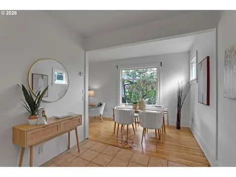 5630 SE Francis Street Portland OR 97206