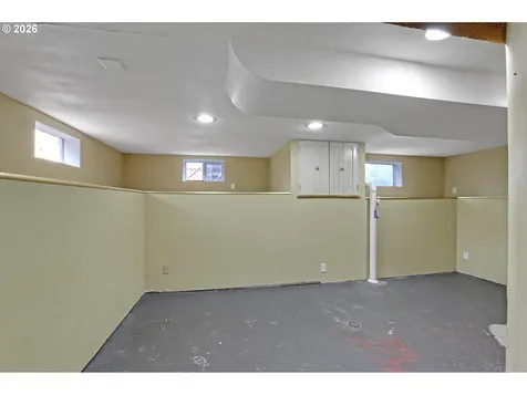 5630 SE Francis Street Portland OR 97206