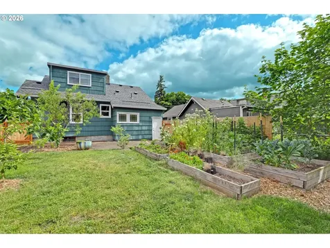 5630 SE Francis Street Portland OR 97206
