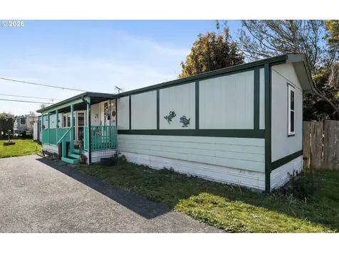 91323 Sandstone Lane Coos Bay OR 97420