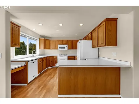 2221 NW 138th Street Vancouver WA 98685