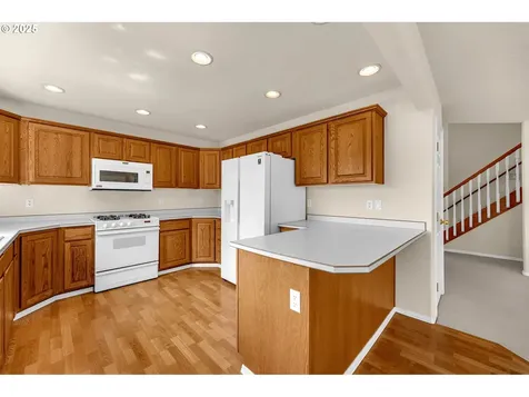 2221 NW 138th Street Vancouver WA 98685