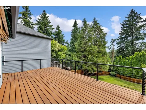 2221 NW 138th Street Vancouver WA 98685
